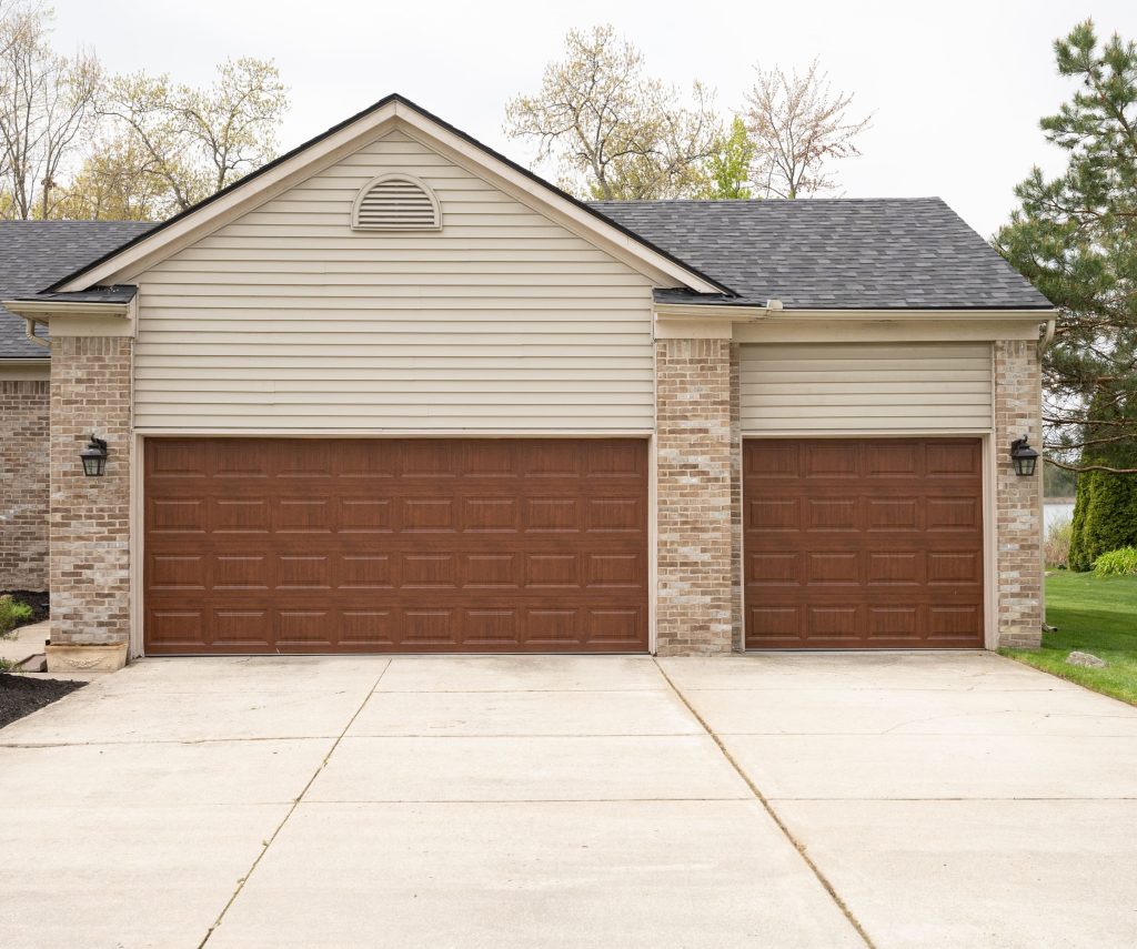 Coldstream_Exteriors_Garage_Door_Installer